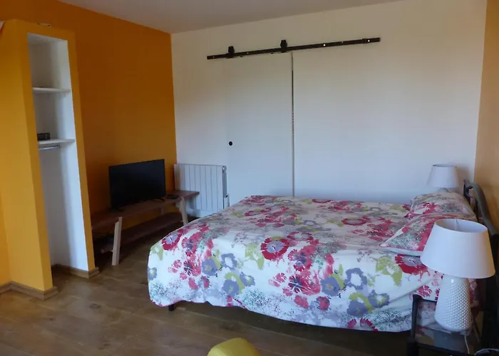 Au Clair De Loup Отель типа 