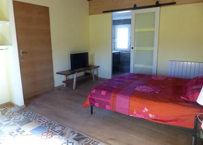 Au Clair De Loup 3* Saint-Loup (Tarn-et-Garonne)