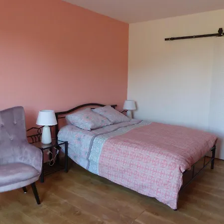 Au Clair De Loup 3* Saint-Loup (Tarn-et-Garonne)