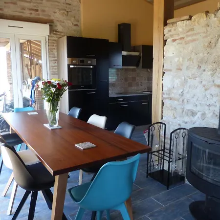 Au Clair De Loup 3* Saint-Loup (Tarn-et-Garonne)