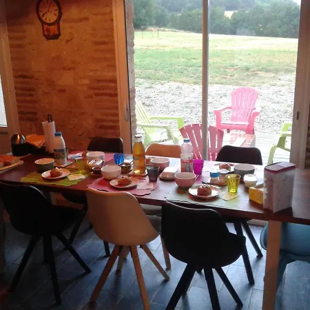 Au Clair De Loup 3* Saint-Loup (Tarn-et-Garonne)